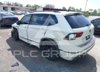 2024 Volkswagen Tiguan photo