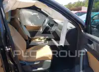 2024 Volkswagen Tiguan photo