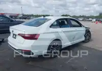 2024 Volkswagen Jetta фото