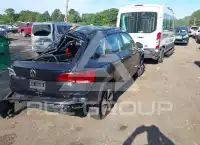 2024 Volkswagen Taos photo