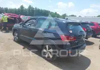 2024 Volkswagen Taos photo