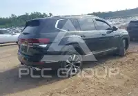 2024 Volkswagen Atlas photo