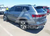 2024 Volkswagen Atlas photo