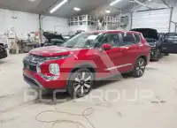 2025 Mitsubishi OUTLANDER фото