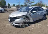 2025 Nissan VERSA photo