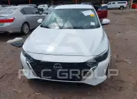 2025 Nissan SENTRA photo
