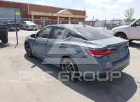 2025 Nissan SENTRA photo
