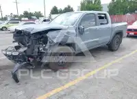 2025 Nissan FRONTIER фото