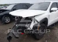 2025 Nissan FRONTIER фото