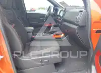 2025 Nissan FRONTIER фото