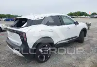 2025 Nissan KICKS фото