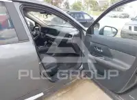 2025 Nissan KICKS фото