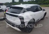 2025 Nissan KICKS фото