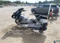 2025 Harley-Davidson FLHX фото
