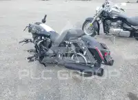 2025 Harley-Davidson FLHX фото