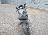 2025 Kawasaki EX650 фото