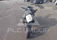 2025 Kawasaki ZR900 фото