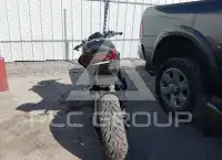 2025 Kawasaki ZR900 photo