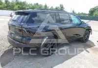 2025 Chevrolet TRAVERSE photo
