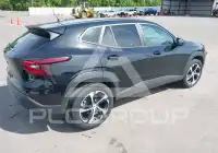 2025 Chevrolet TRAX фото