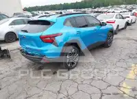 2025 Chevrolet TRAX фото