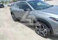 2025 Chevrolet TRAX photo