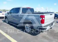 2025 Chevrolet Silverado photo