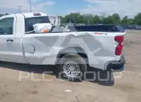2025 Chevrolet Silverado photo