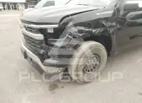 2025 Chevrolet Silverado photo