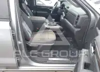 2025 Chevrolet Silverado фото