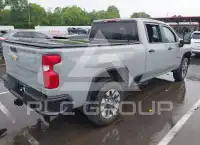 2025 Chevrolet Silverado фото
