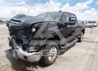 2025 Chevrolet Silverado фото