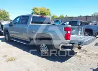 2025 Chevrolet Silverado фото
