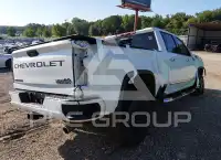 2025 Chevrolet Silverado photo