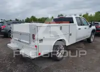 2025 Chevrolet Silverado фото
