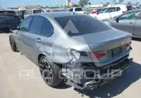2025 BMW 330 фото