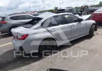 2025 BMW 330 photo