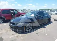 2025 BMW 330 photo