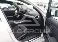 2025 BMW 330 фото