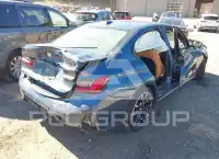 2025 BMW 330 фото