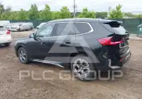2025 BMW X1 фото
