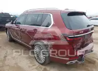 2025 BMW X7 фото