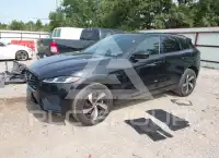2025 Jaguar F-PACE фото