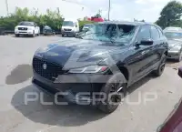 2025 Jaguar F-PACE фото