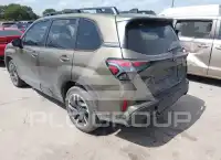 2025 Subaru Forester photo
