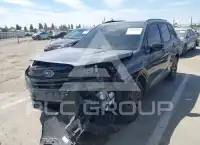 2025 Subaru Forester фото