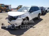 2025 Subaru Forester фото