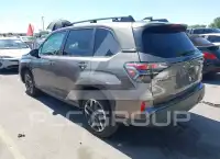 2025 Subaru Forester фото