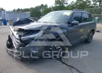 2025 Subaru Forester фото