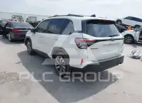 2025 Subaru Forester фото